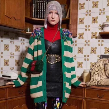 

2018 Runway Luxury Dragon Floral Sequins Green Striped Women Sweater Cardigans Winter Christmas Knit Sweater Jumper Clothing