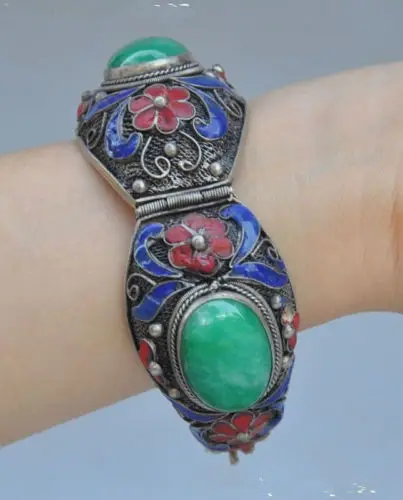 

shipping>>>>China's Tibet dynasty palace cloisonne silver inlaid jade bracelet, too NRR011 5.24