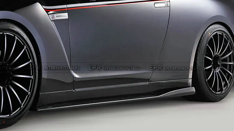 Nissan GTR R35 Varis Side skirt under board(For OEM side skirt)(8)_1