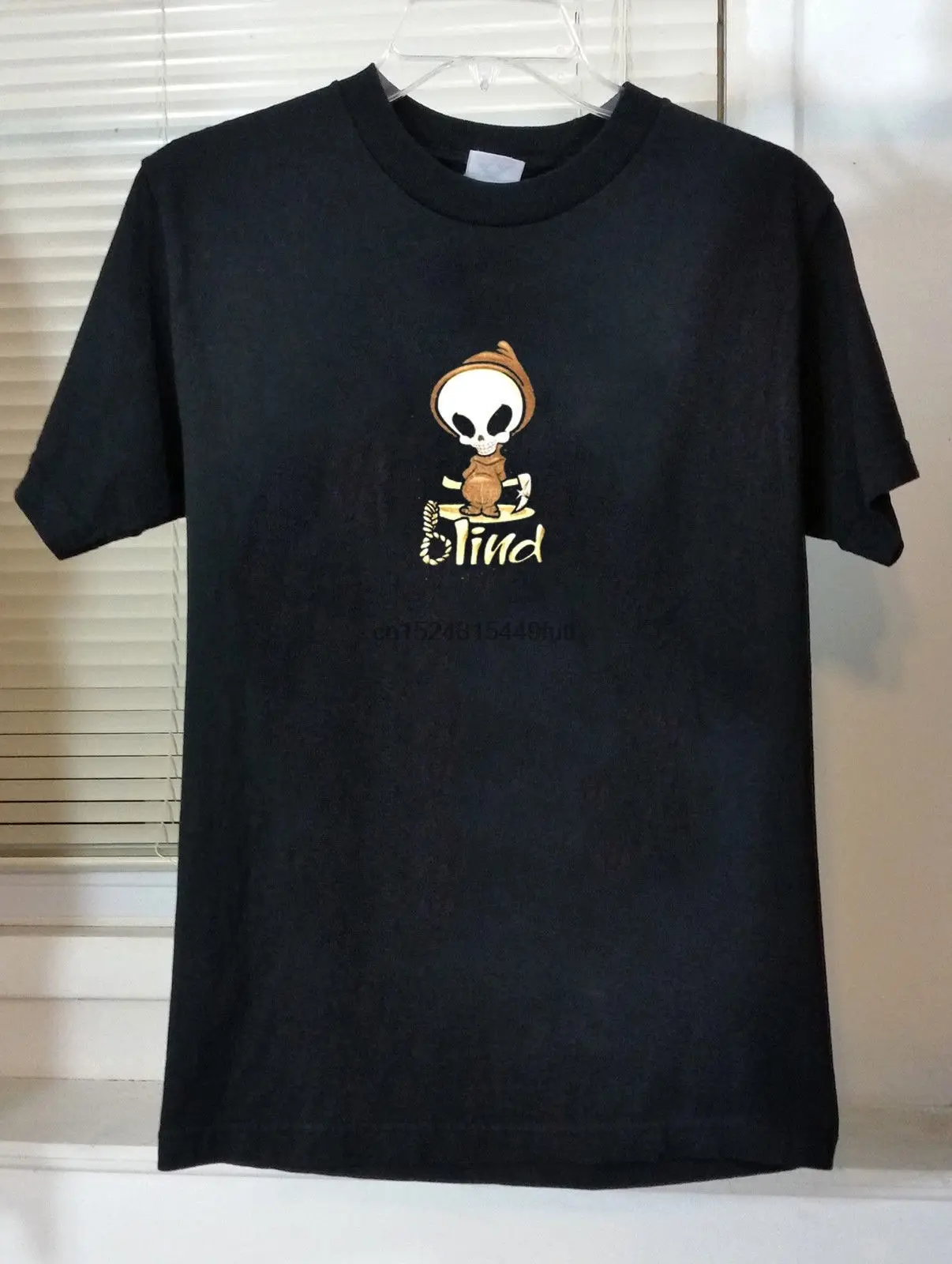 

BLIND Vinta Skateboard T Shirt Gildan reprint NEw