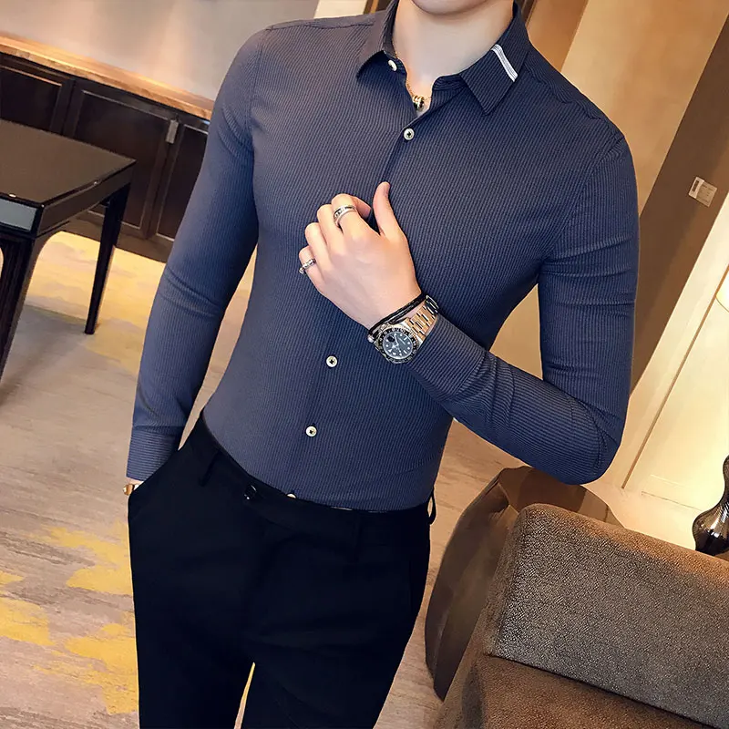 18 spring new British long-sleeved shirt men's self-cultivation shirt men's tide striped shirt Hong Kong wave 18 spring new British long-sleeved shirt men's self-cultivation shirt men's tide striped shirt Hong Kong wave
