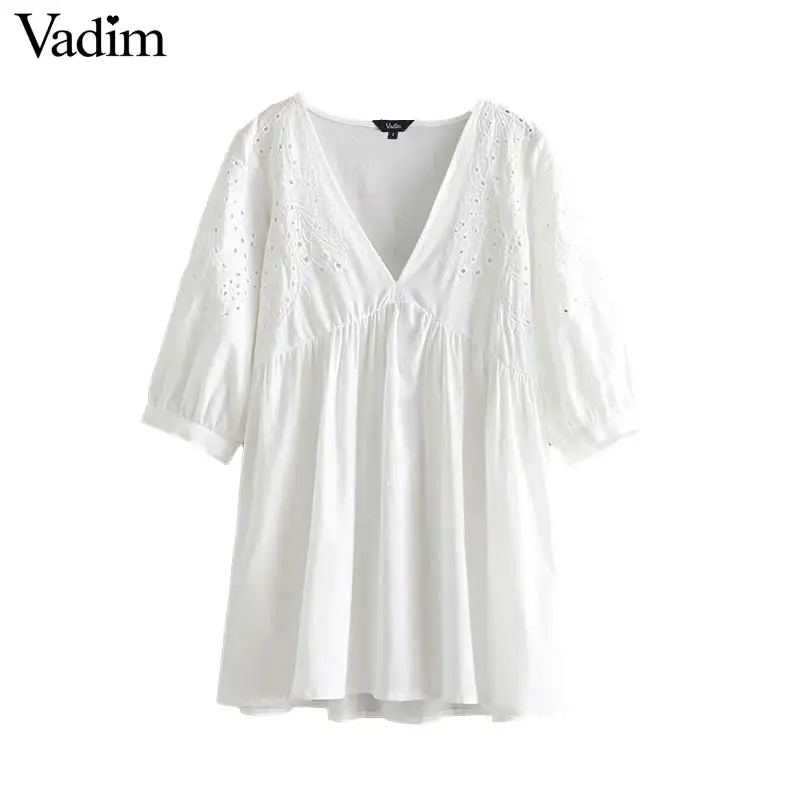 

Vadim women embroidery hollow out mini dress three quarter sleeve female casual white dresses summer straight vestidos QC001