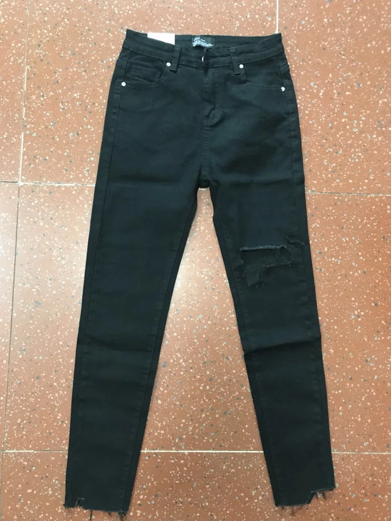 7300 (23)