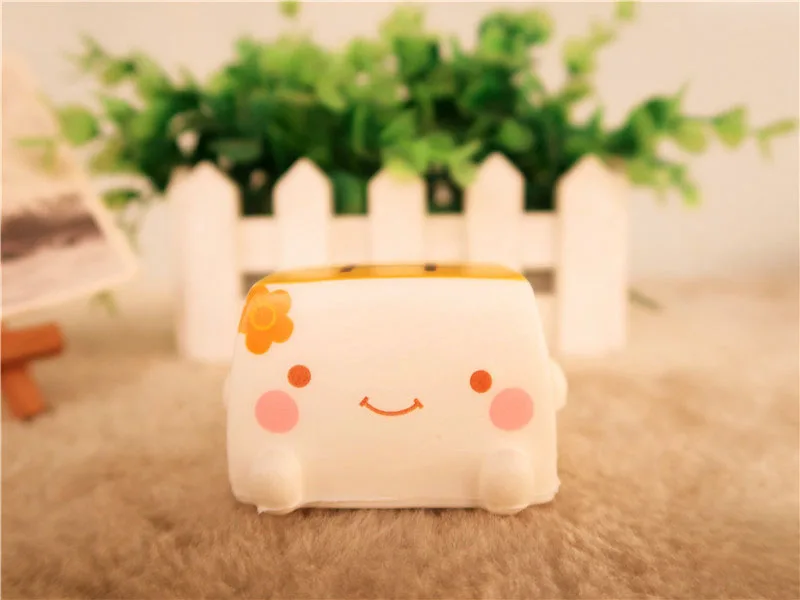 Бесплатная доставка 10 шт./лот японский тофу медленно распрямляющийся мягкий кавайный мягкий игрушки очаровательны 5 видов цветов kuwaii