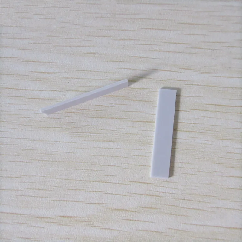Алюминиевая нитрида керамическая прокладка высокая теплопроводность радиатор профиль нестандартный делая алюминиевой нитрид