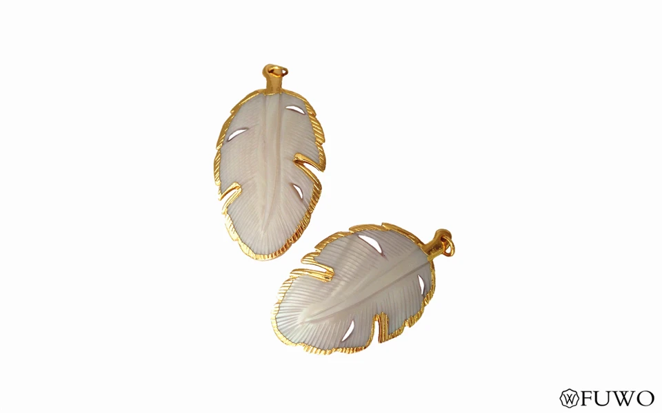 Natural Shell Leaf Shape Pendant 11
