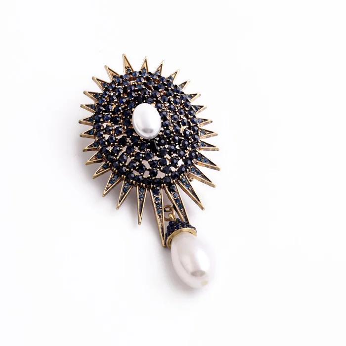 

Fashionable Joker Luxury Vintage Appearance Classical High-end Women's Brooch