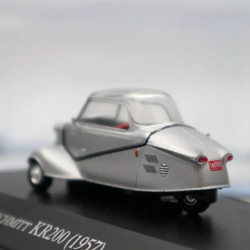 IXO Алтая 1:43 Messerschmitt KR200 1957 серебро литые модели лимитированная коллекция