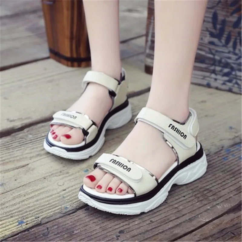 

Leisure Thick Sole Women Sandals Students Summer Wedges Platform Shoes Ladies Height Increasing Beach Shoes Sandalias size 35-40