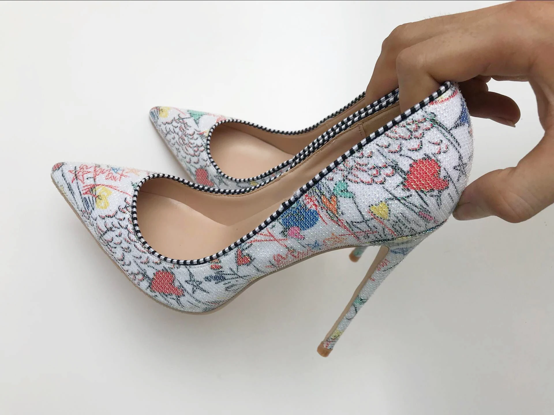 

2019 Hot Sale New European Women's Sexy Pumps Super High Heels 12CM Pointed Toe Shallow Lady Shoes Wedding Women Single Shoes