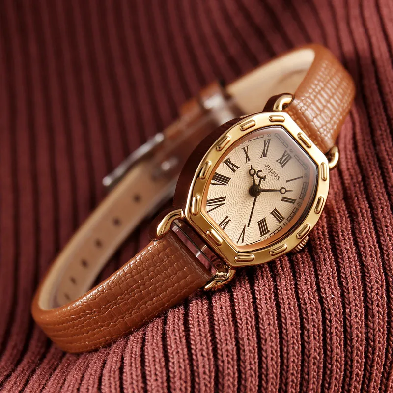 New Women Leather Small Vintage Roman Digital Wristwatch Students Watches Fashion Quartz Watch Julius 544 Clock Relogio Feminino New Women Leather Small Vintage Roman Digital Wristwatch Students Watches Fashion Quartz Watch Julius 544 Clock Relogio Feminino