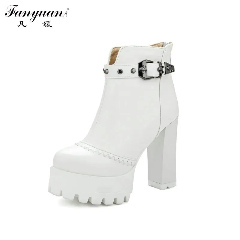 

2017 Plus Size Thick High-heeled Woman Shoes with High Platform Back Zip with Buckle and Rivets Girls' Ankle Boots