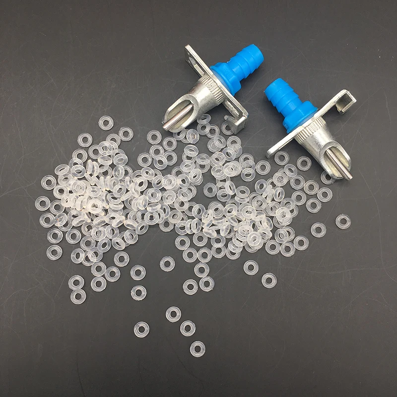 

2000 sets of rubber material of rabbit chicken animal drinkers fitting nipple drinkers waterproof mat