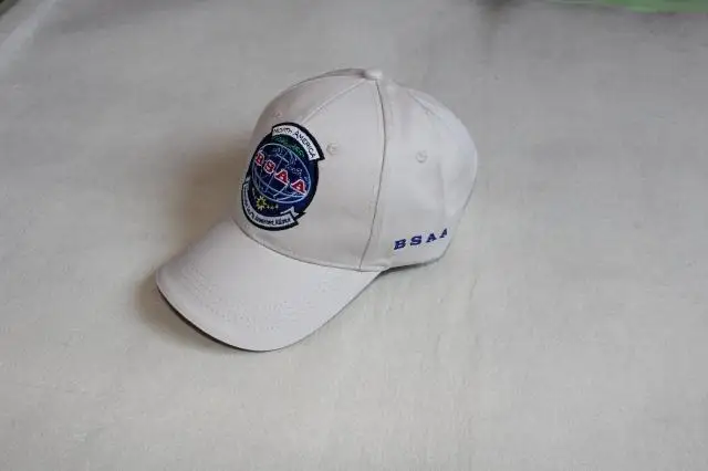 black and beige hat
