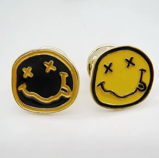 

10pcs/ lot fashion jewelry accessories enamel metal smiley face brooch pin