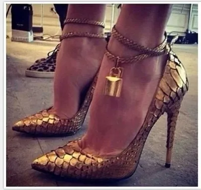 

New Spring Summer 2015 Women Pumps Gladiator Women Pumps Golden Lock Thin Heels High Heels Plus Size Wedding Shoes Woman PPO028