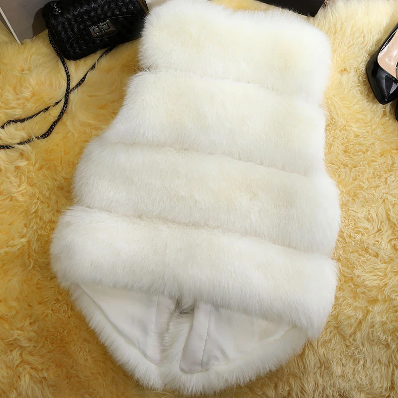 Warm Faux Fur Coat 2018 Winter Coat Women Fake Fox Fur Vest Sleeveless Female Jacket Underwear Plus Size 5XL manteau femme hiver
