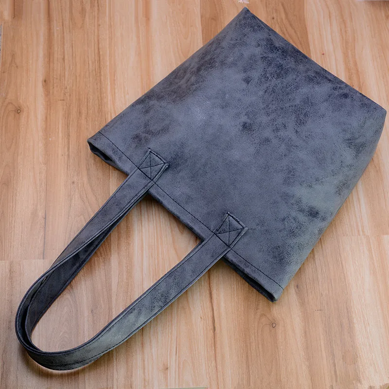 leather tote bag 33