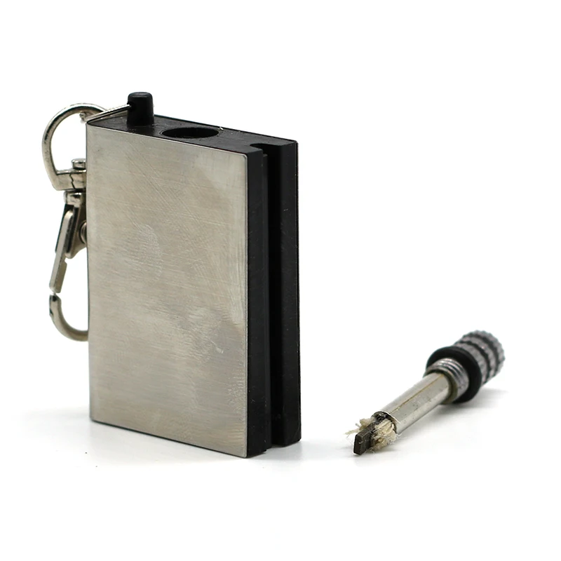 Portable-Bottle-Shaped-Survival-Tool-Flint-Fire-Starter-Matches-Lighter-Kit-for-Outdoor-NO-OIL (1)