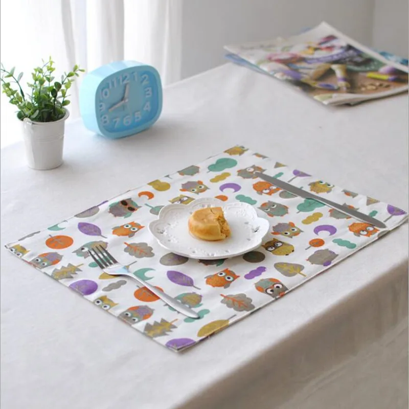 4pcs Fashion Cute Double Side Printed Owl Placemat Heat Insulation
