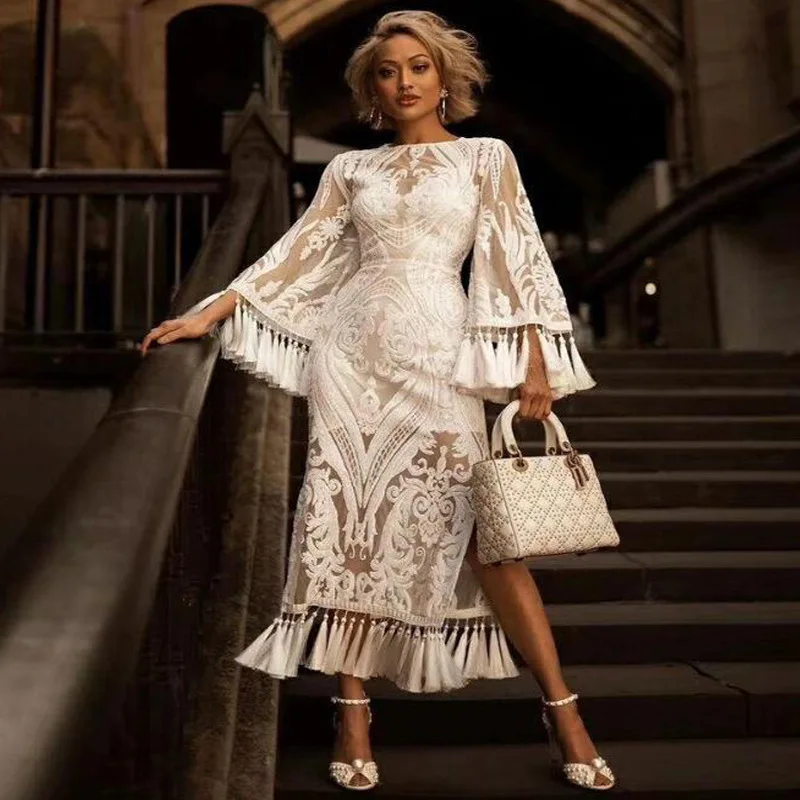 

Boho chic embroidery tassel long sleeve slit white lace maxi dress robe ceremonie femme Vintage festival long renaissance dress
