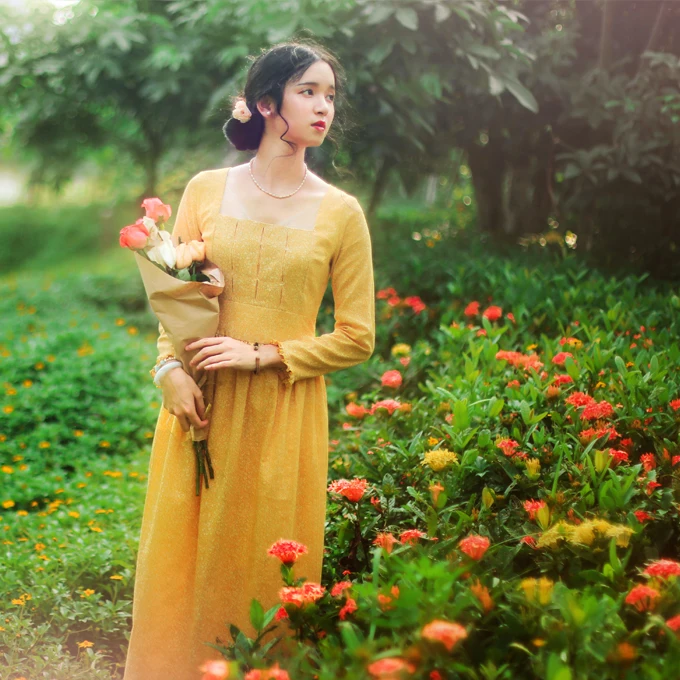 LYNETTE S CHINOISERIE French light rustic one piece dress yellow autumn long sleeve royal full dress