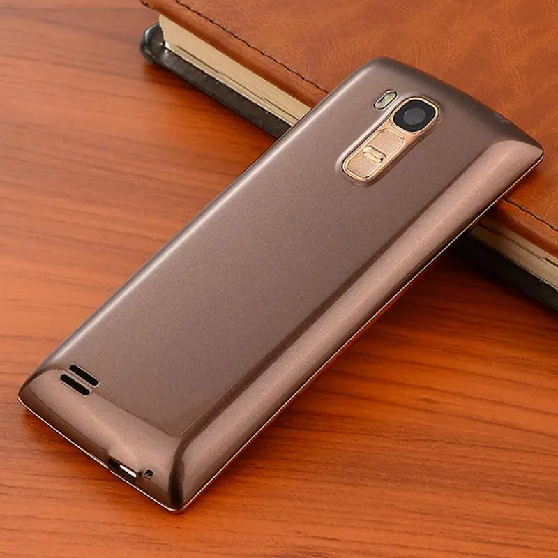 SERVO V9300 Phone Quad Band 2.4
