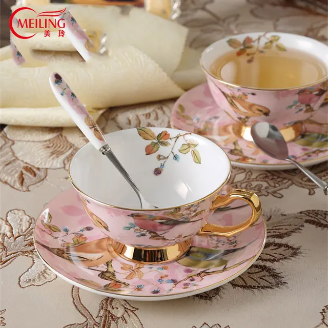 Luxury European Ceramic Bird Leaf Coffee Mug Set Pink Tea Cups Table Luxury European Ceramic Bird Leaf Coffee Mug Set Pink Tea Cups Table Decoration Handmade Cup With
