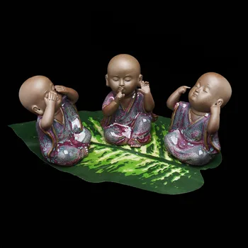 

Ceramic bald kung fu monk Buddha statue Indian yoga figure home decor crafts tea pet miniature figurines