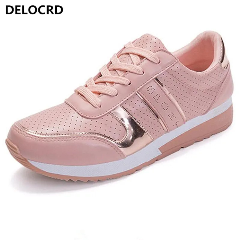 

Women's Sneaker Outdoor Style Casual Shoes Wild Breathable Flat Shoes 2018 New PU Women's Shoes Fashion Wild Large Size Shoes