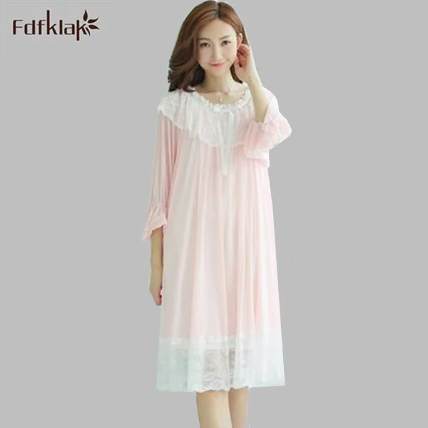 

High quality new spring summer dress female sleepshirt for ladies lace sleepwear princess nightdress women nightgowns A704