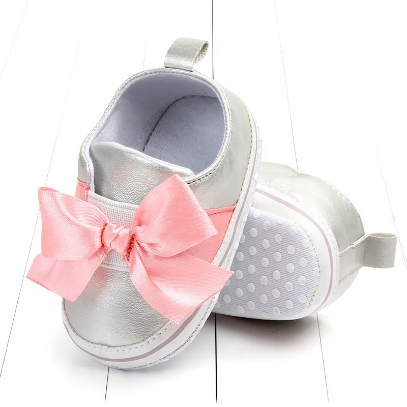 Baby Girls Sneakers Mary Jane Flower Baby Shoes PU Leather Baby Moccasins Gold Bow Girls First Walker Toddler Shoes Hot Selling