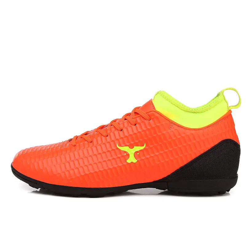 size 5 indoor soccer shoes