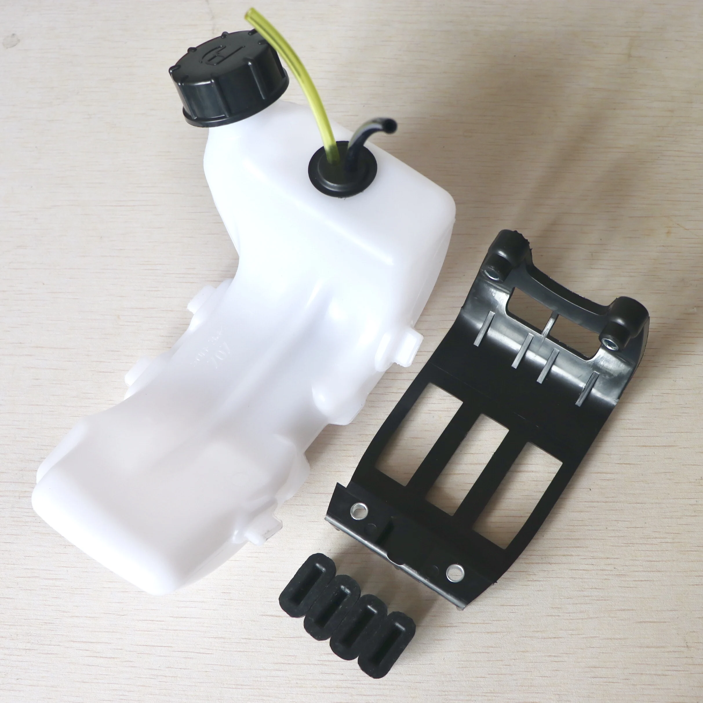 

Gasoline Fuel Tank & Guard Base Housing Buffer Rubber Kit For GX35 GX 35 1.3HP Mini Engine Motor Trimmer Brush Cutter replacemet
