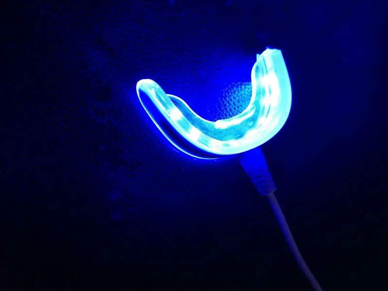 New Fashion Tooth Whitening Light Teeth Bleaching 16 Light Photon Meter