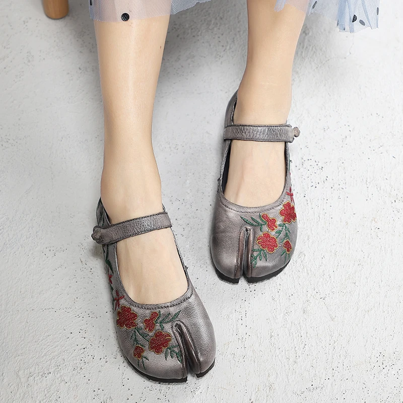 

Handmade Shoes Woman Special Embroider Elegant Flower Lady Flats Retro Comfort Female Genuine Leather Flat Shoes