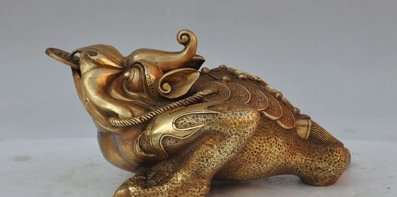 

chinese fengshui brass wealth money coin golden toad bufo frog lucky rich statue
