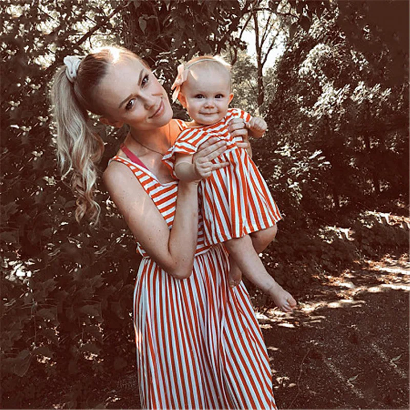 

ZOGAA 2019 Causal Vest Stripe Parent-Child Dress Mommy and Me Clothes Red and White Sleeveless Holiday Dress Family