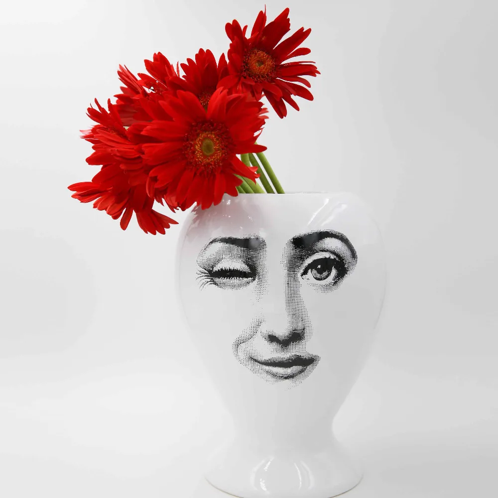 

New Creative Design Pattern Italy Milan Rosenthal Piero Fornasetti Vase Living Room Decorated Sealing Vase Porcelain Vase