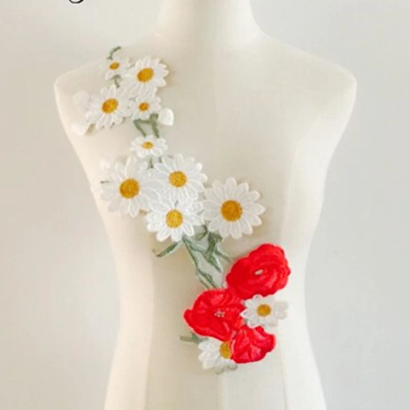 Daisy-Flower-Embroidered-lron-on-Patch-Lace-Applique-Garment-Embroidery-Dress-Patches-Clothing-DIY-Accessory.jpg_640x640