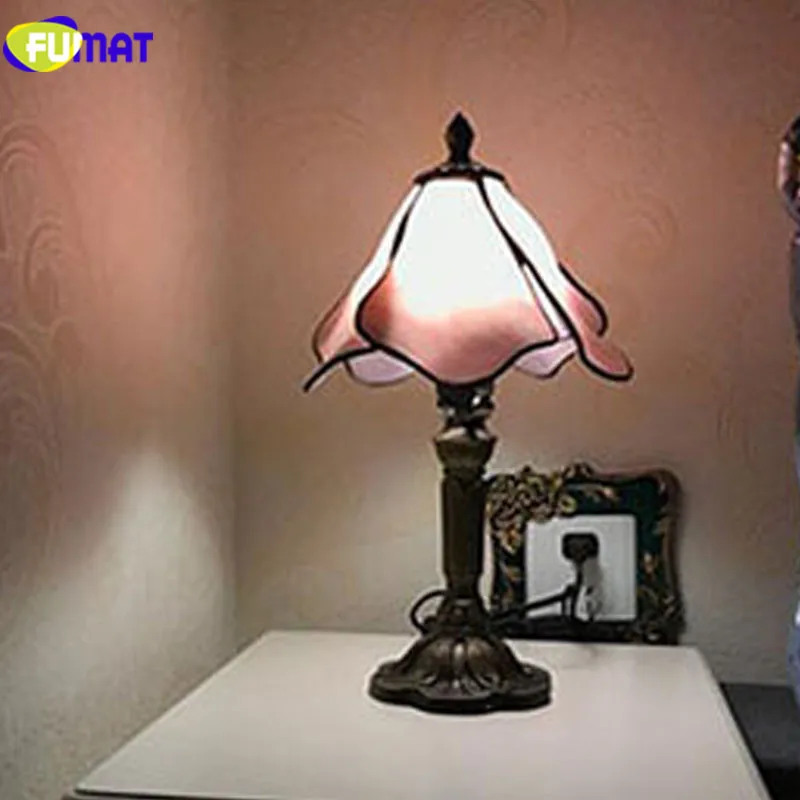 Stained Glass Table Lamp8