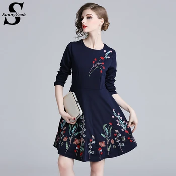 

SunnyYeah Women Elegant Midi Party Dress Vestidos Mujer 2020 New Floral Embroidery Vintage Dresses Ladies Dames Jurken Sukienki