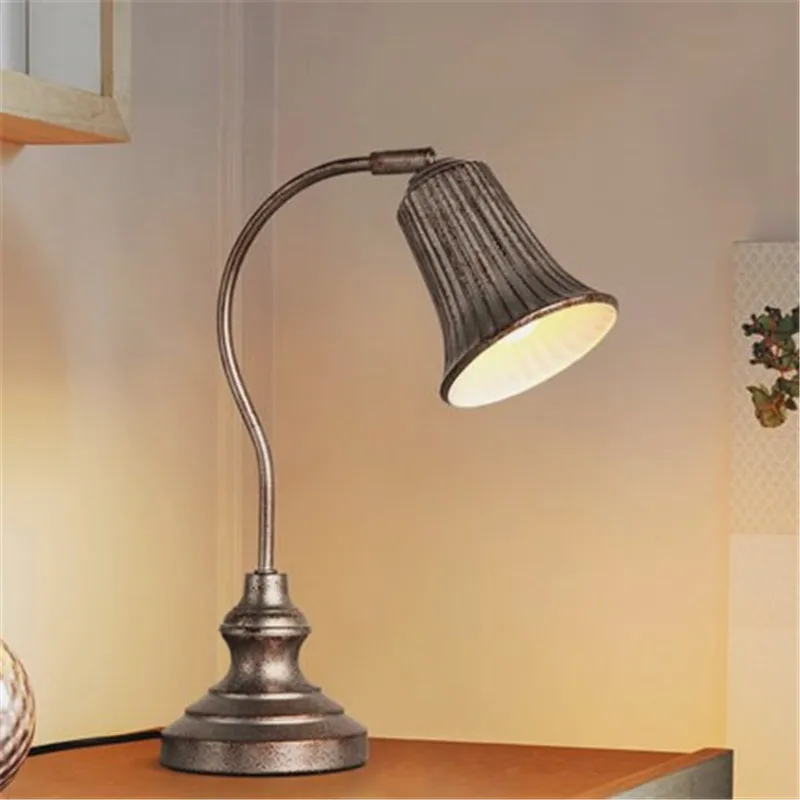 

Nordic Distressed Bedside Table Lamp Retro Industrial Study Bedroom Living Room Coffee Shop Decro Table Lights Free Shipping
