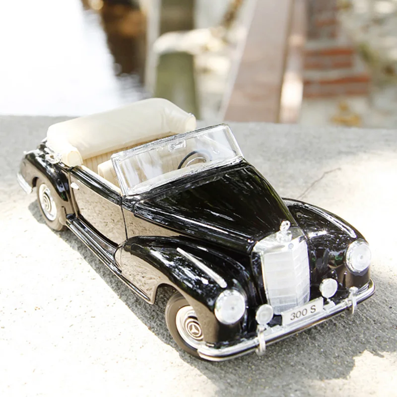 

1:18 Auto Mobile Coche Alloy Die-cast Luxury Vehicle Super Car Models Vintage Cars mkd2 Toys for Children BENZ 1955 300S