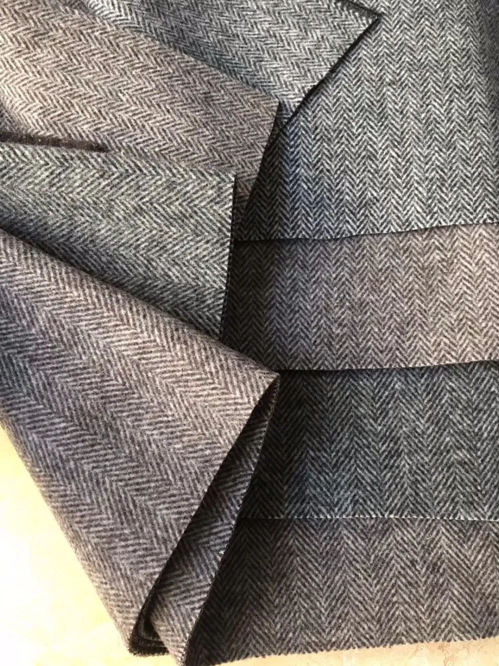 Double face herringbone wool fabric High end coat fabrics (80wool+20polyester) 830gsmin