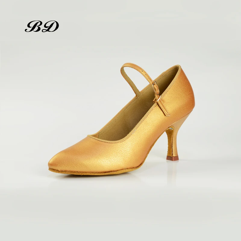 DANCE SHOES 2