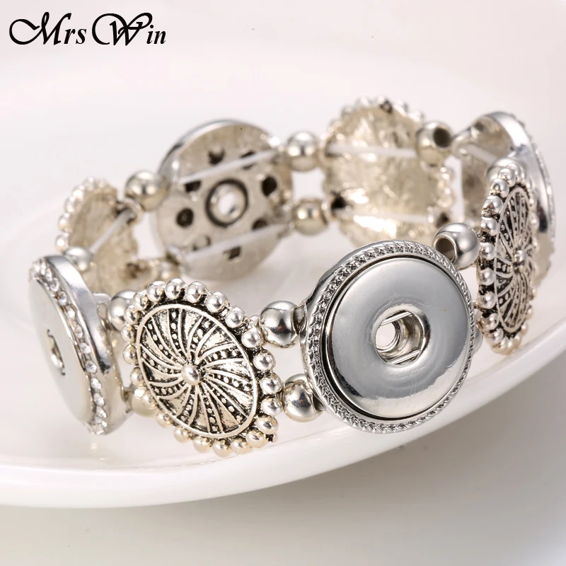 

New Snap Jewelry Silver Snap Bracelet 4 Buttons Snap Button Bracelet Bangles Fit 18MM Snap Jewelry for Women Men Bracelets