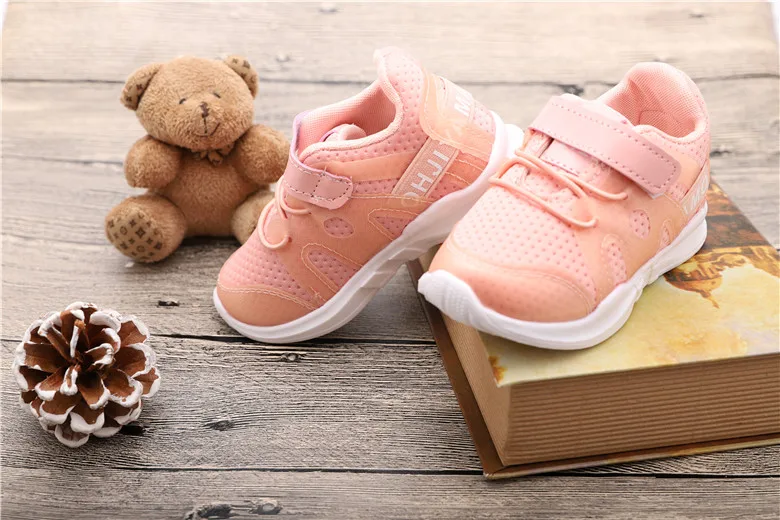 Брендовая детская обувь; сетчатые детские спортивные кроссовки; детские Нескользящие мягкие кроссовки для мальчиков; обувь для маленьких девочек; дышащая детская обувь для бега