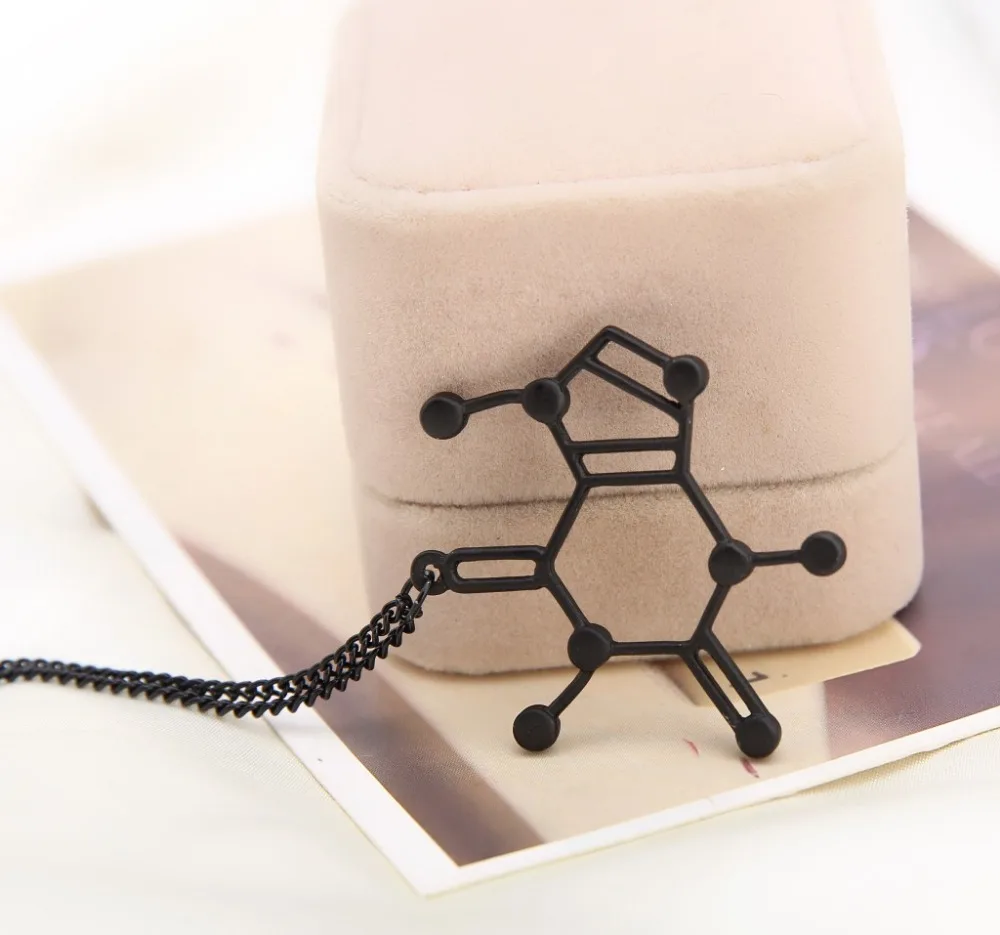 2493235831_1903127858