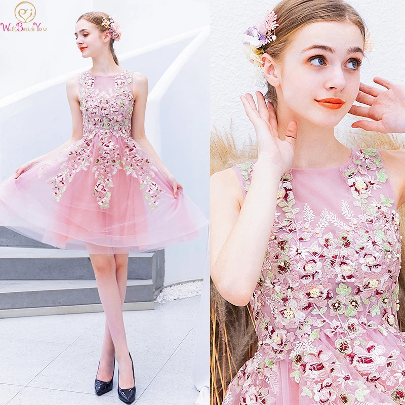 

Illusion Pink Appliques Short Cocktail Dresses 2019 Sleeveless Formal Party Homecoming A Line Tulle Mini Prom Graduation Gowns